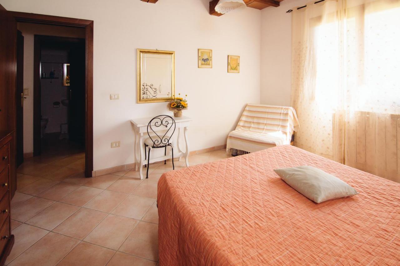 Agriturismo Le Giare Bagno Roselle Exterior foto